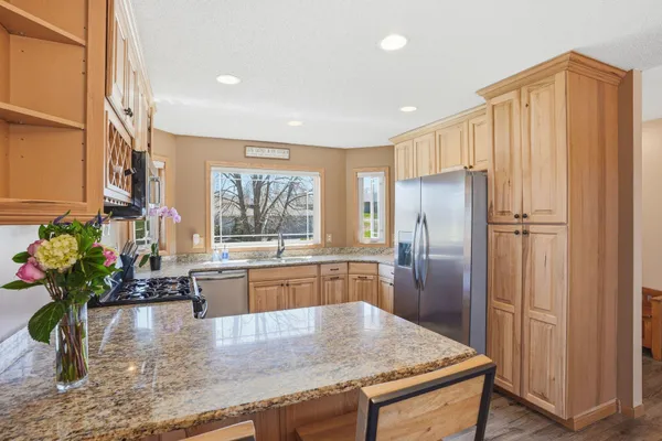 $395,000 | 642 Union Court, Cannon Falls, MN 55009