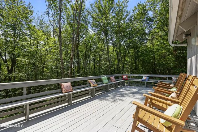 $814,900 | 112 Silver Street, Lanesborough, MA 01237