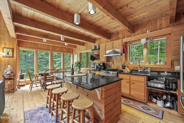 $814,900 | 112 Silver Street, Lanesborough, MA 01237