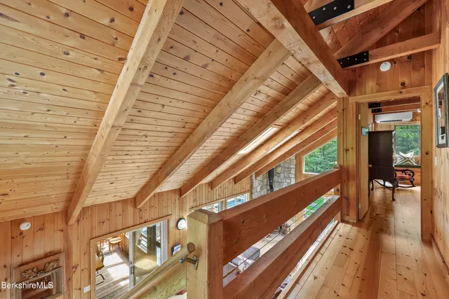 $814,900 | 112 Silver Street, Lanesborough, MA 01237