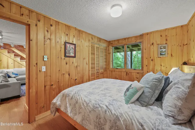 $814,900 | 112 Silver Street, Lanesborough, MA 01237