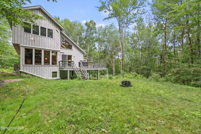 $814,900 | 112 Silver Street, Lanesborough, MA 01237