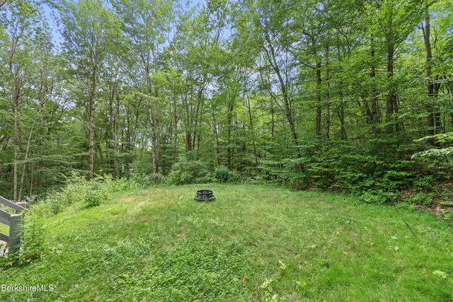 $814,900 | 112 Silver Street, Lanesborough, MA 01237