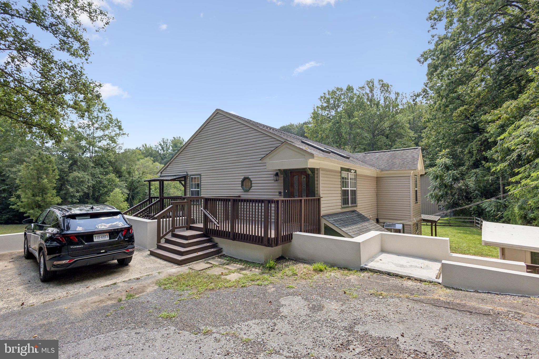 11993 Mente Road Manassas, VA 20112 - Photo 3 of 13