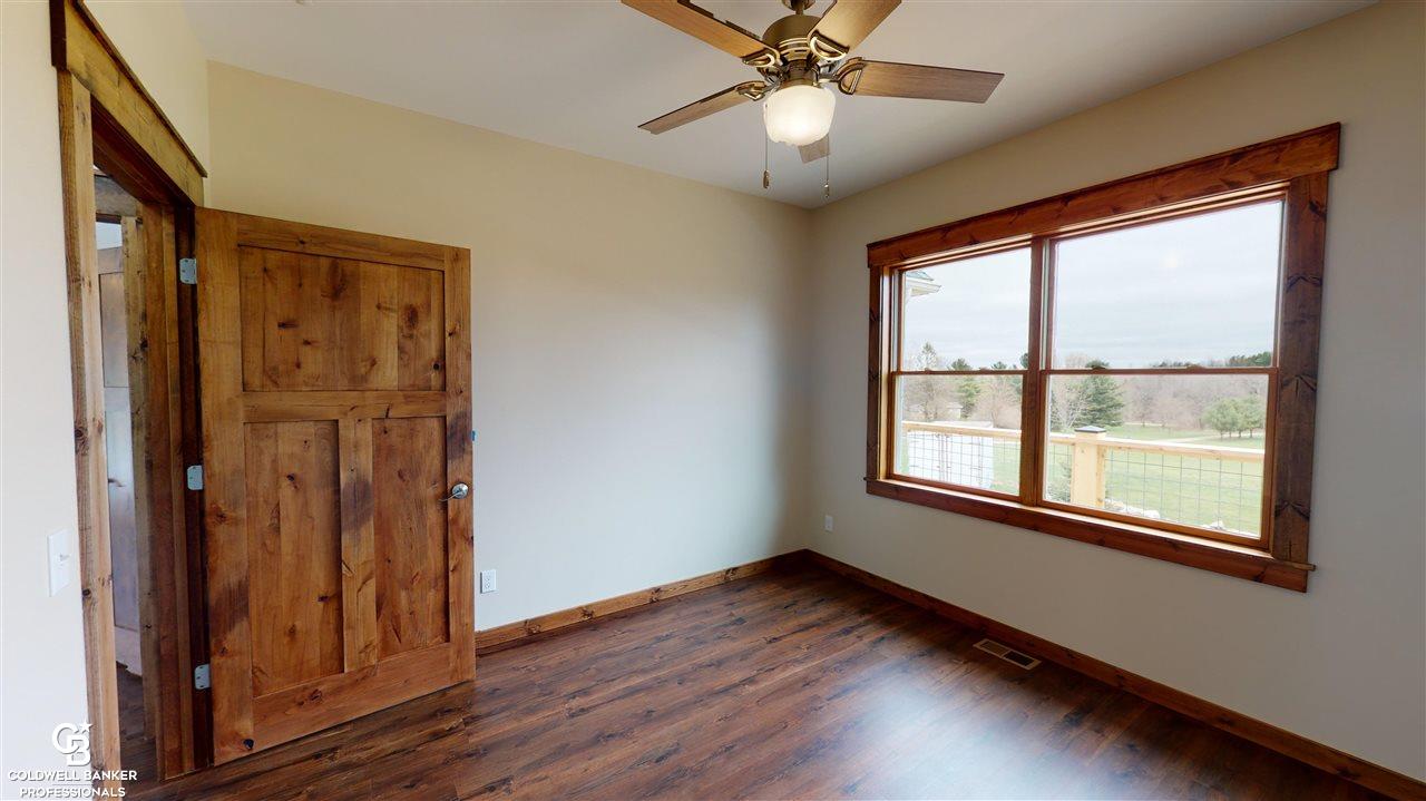 3304 Hodges Road Dryden, MI 48428 - Photo 11 of 39 50072407-10.JPG