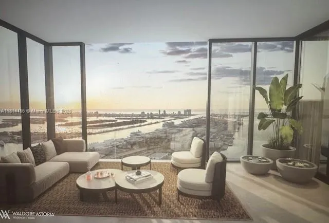 $10,701,000 | 300 Biscayne Boulevard, Unit 8502, Miami, FL 33131