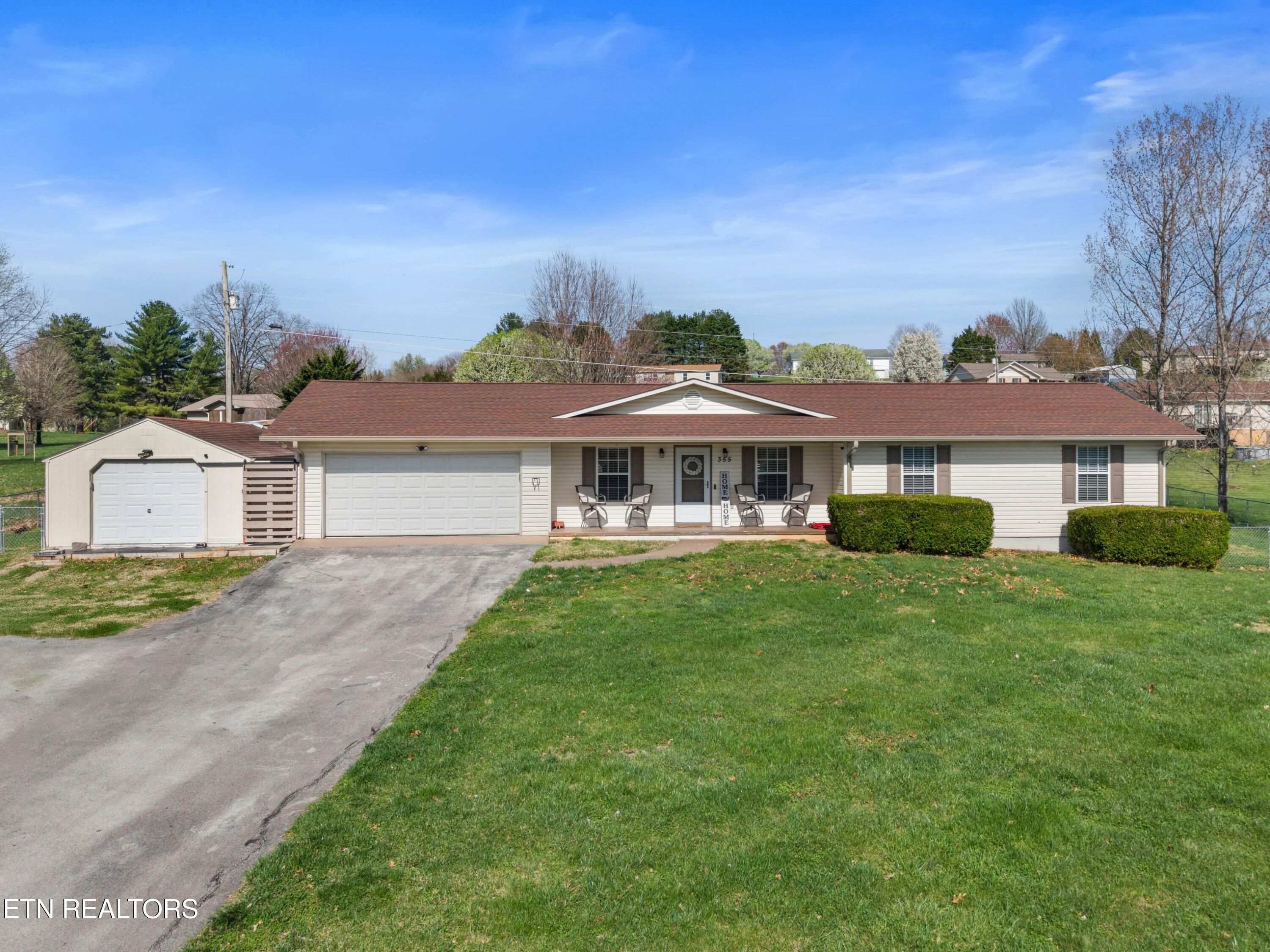 355 Cate Byrd Road Kodak, TN 37764 - Photo 1 of 31 002-355CateByrdRoad-Kodak-TN-37764-SMALL