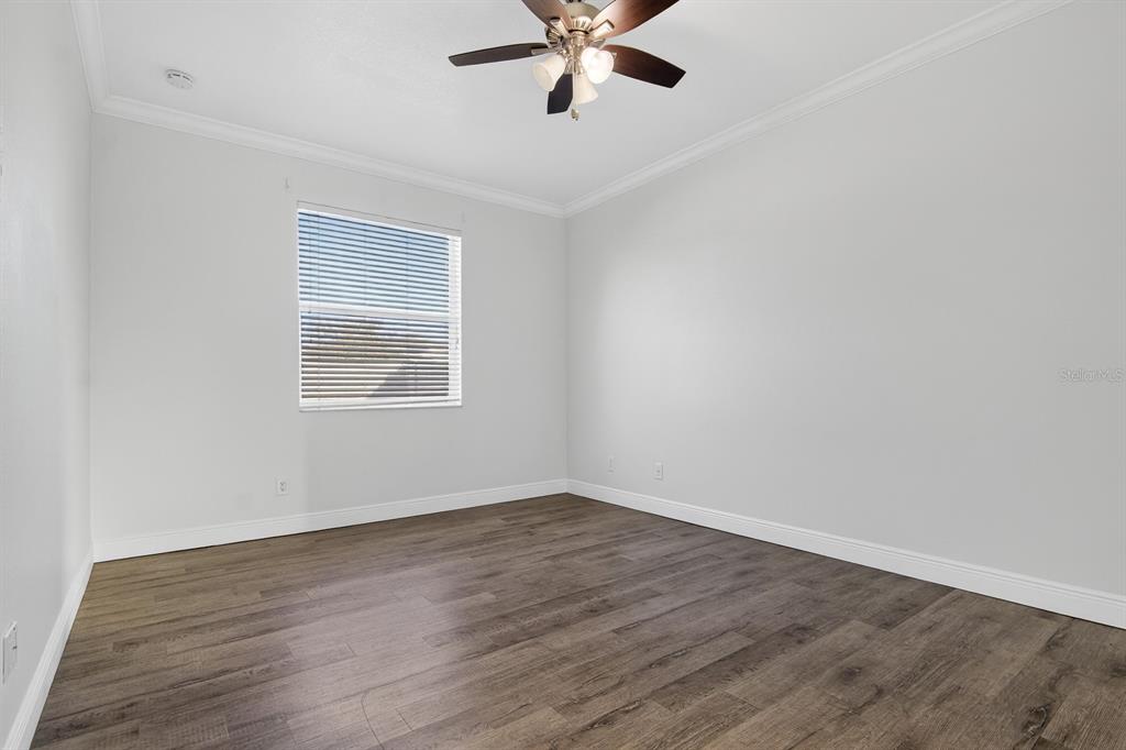 8407 Hunters Fork Loop Ruskin, FL 33573 - Photo 17 of 50