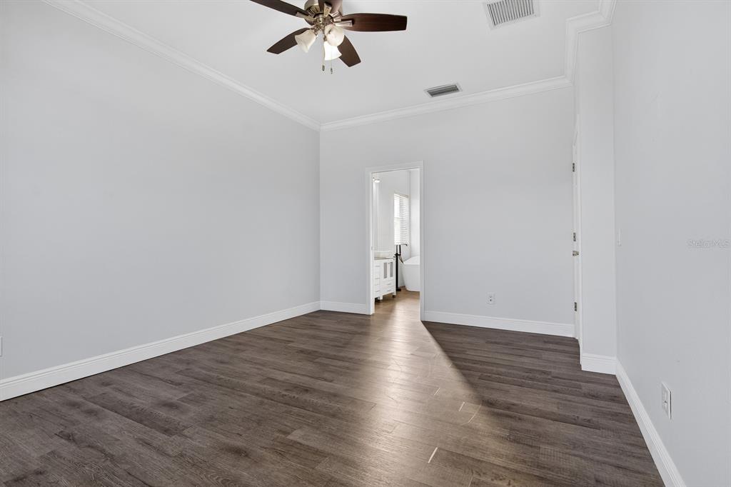 8407 Hunters Fork Loop Ruskin, FL 33573 - Photo 20 of 50