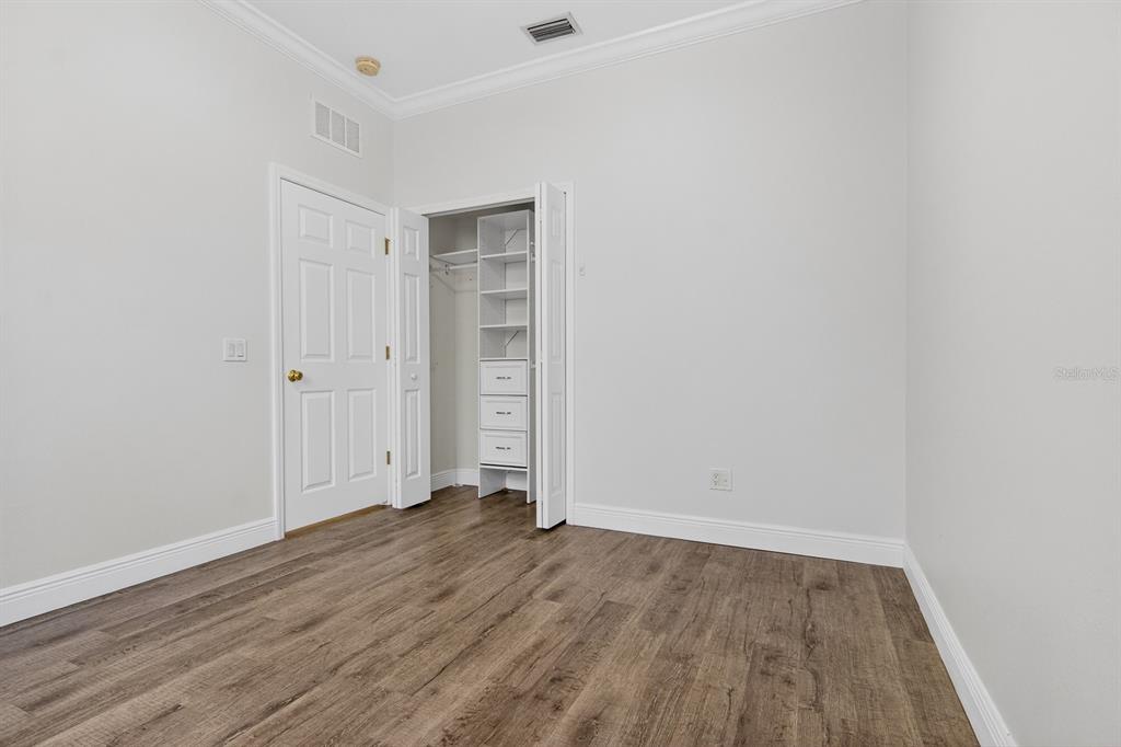 8407 Hunters Fork Loop Ruskin, FL 33573 - Photo 26 of 50