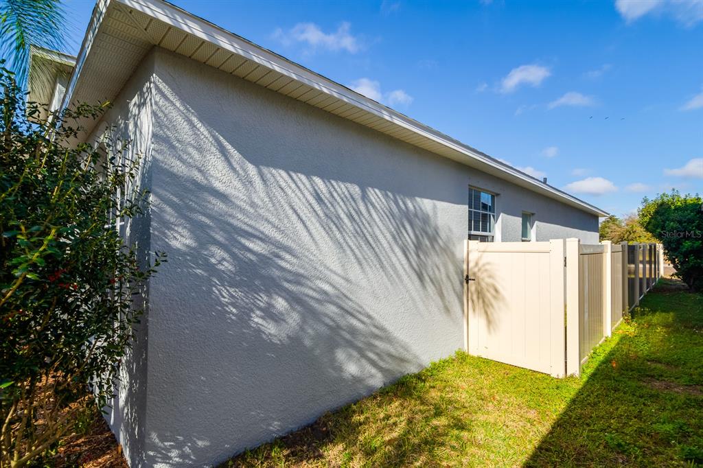 8407 Hunters Fork Loop Ruskin, FL 33573 - Photo 45 of 50