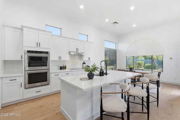 $1,049,000 | 4711 South Pablo Pass Court, Gilbert, AZ 85297