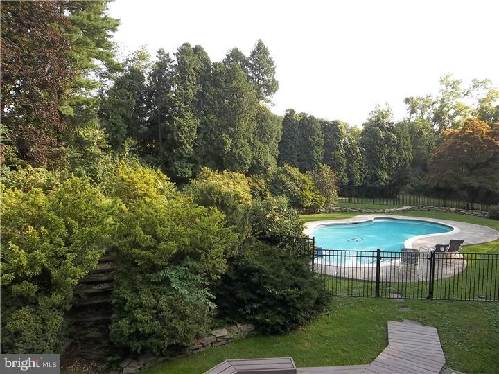 417 Woodward Road Coatesville, PA 19320 - Photo 2 of 15 Pool