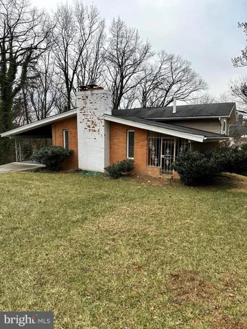 $2,200 | 10006 Green Forest Drive, Hyattsville, MD 20783