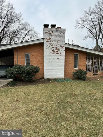 $2,200 | 10006 Green Forest Drive, Hyattsville, MD 20783