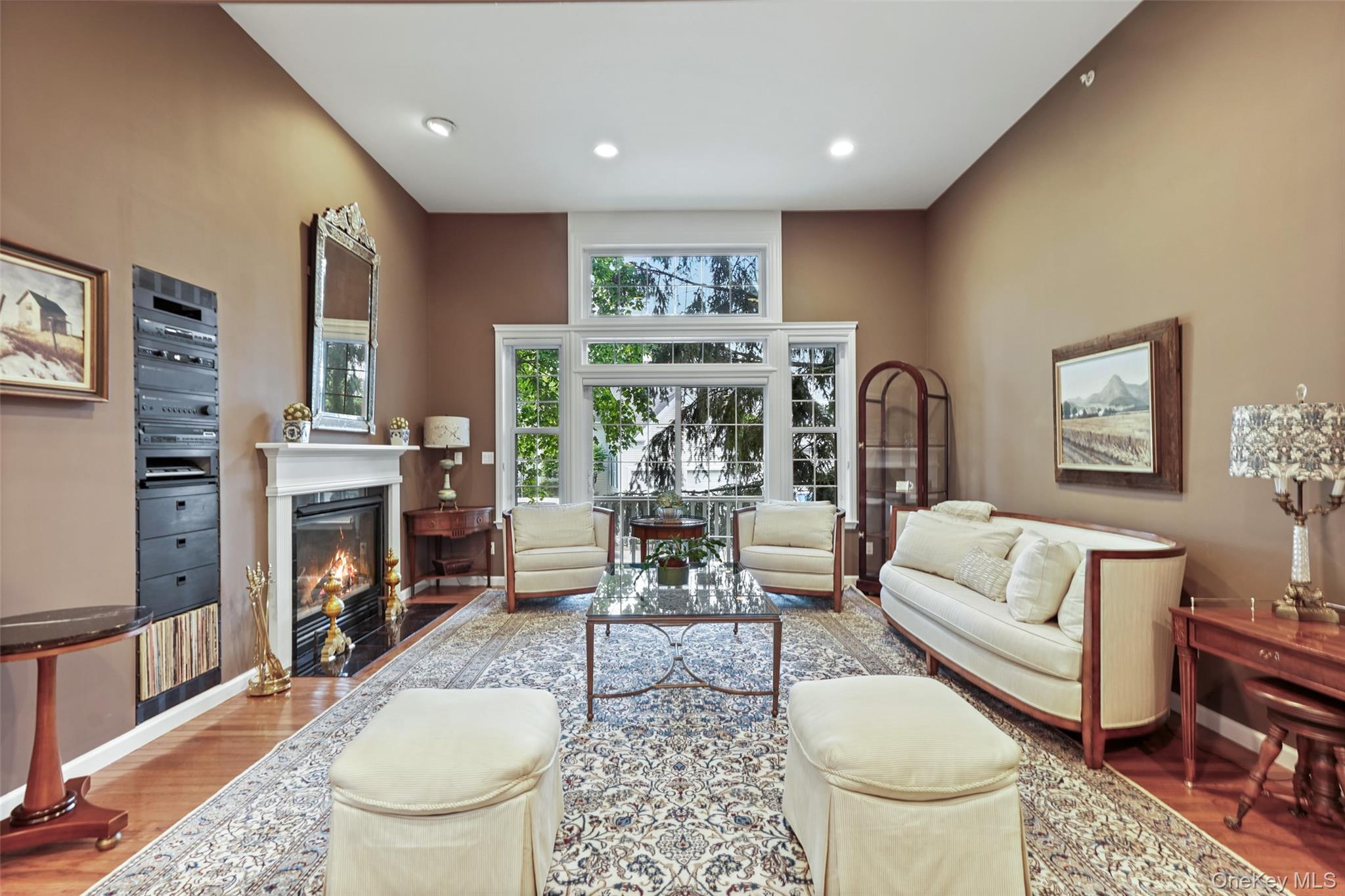 2 Heirloom Court Rye Brook, NY 10573 - Photo 1 of 37 Living Room