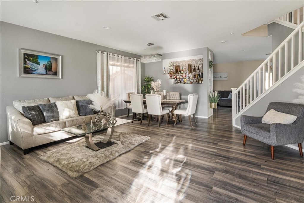 13040 Angeles Trail Way Sylmar, CA 91342 - Photo 11 of 38