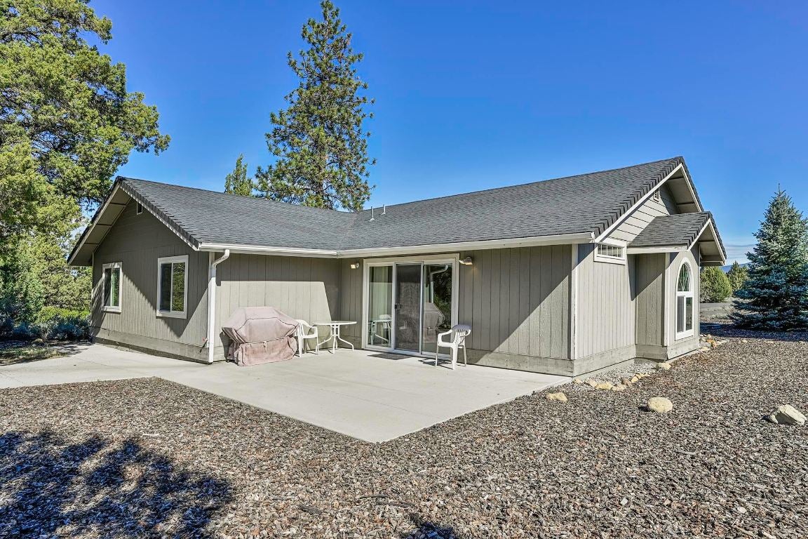 15535 Sherwood Road Weed, CA 96094 - Photo 26 of 38 Gallery Image 26