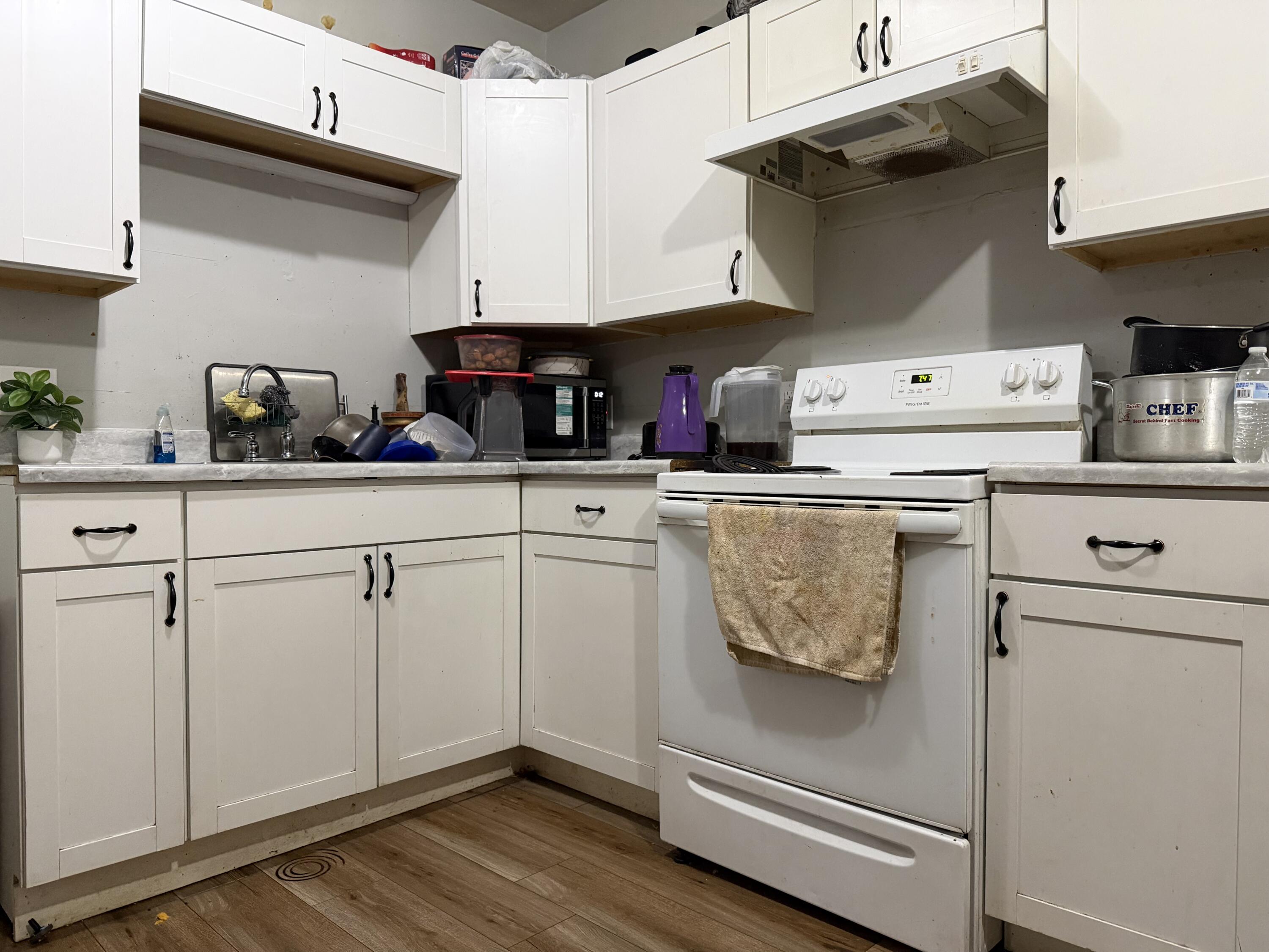 2 Oak Street Auburn, ME 04210 - Photo 53 of 92 Unit 3 1