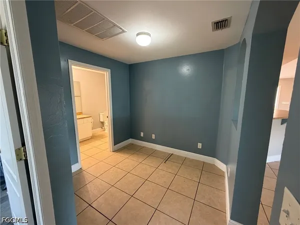 $2,000 | 2325 Northwest 25th Terrace, Cape Coral, FL 33993