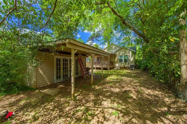 $120,000 | 627 Robinson Place, Shreveport, LA 71104