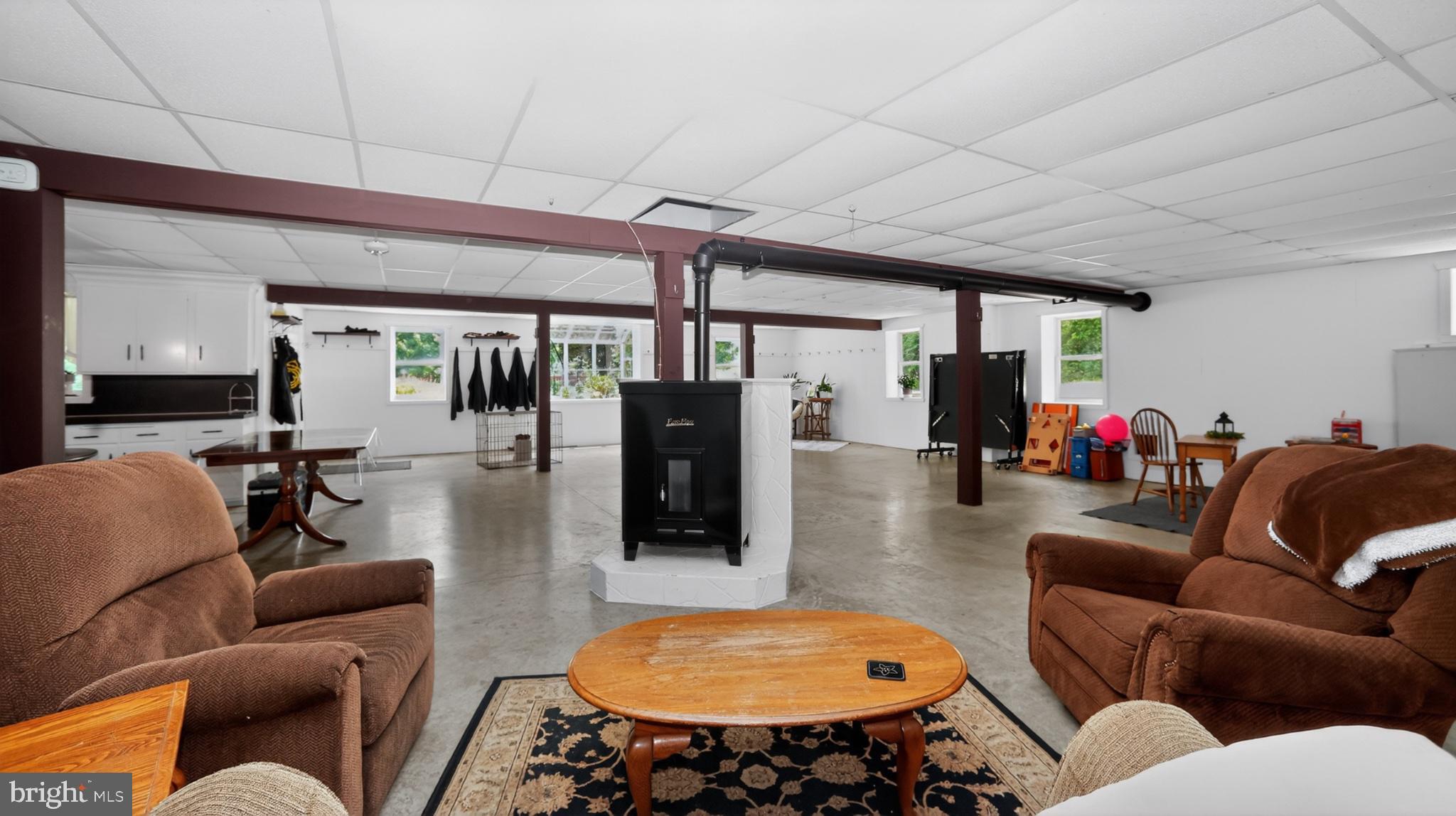 257 Hill Road New Holland, PA 17557 - Photo 81 of 94 Spacious, versatile living area awaits.