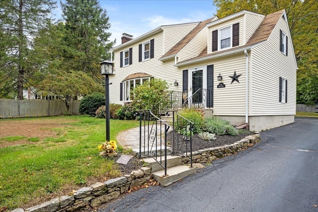 22 Hough Road Sutton, MA 01590 - Photo 29 of 32 Gallery Image 29