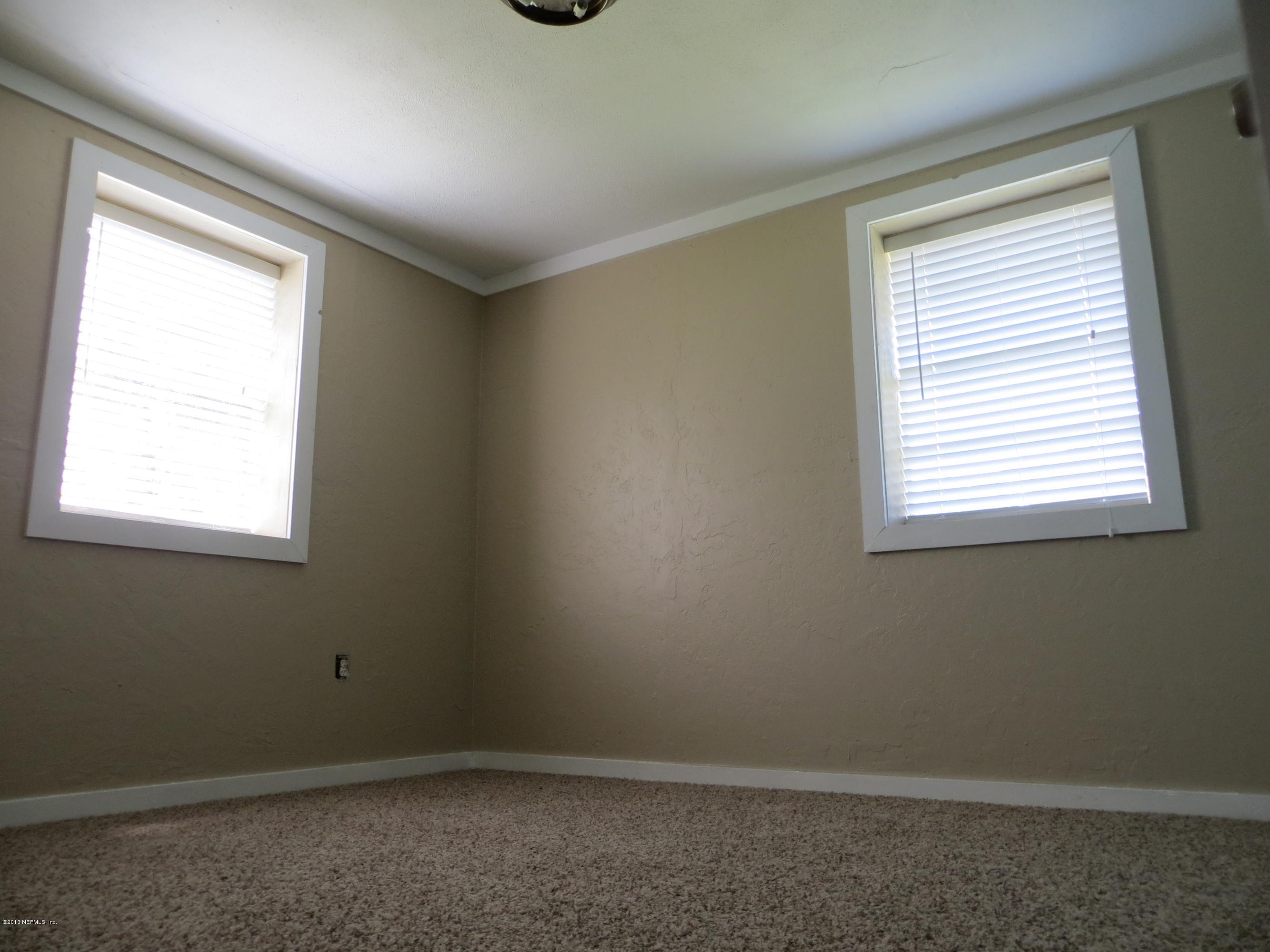 827 Glynlea Road Jacksonville, FL 32216 - Photo 12 of 18 4TH BEDROOM