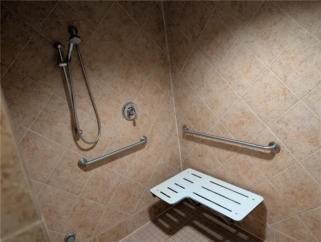 $498,000 | 613 Old Glory Lane, Freedom, PA 15042