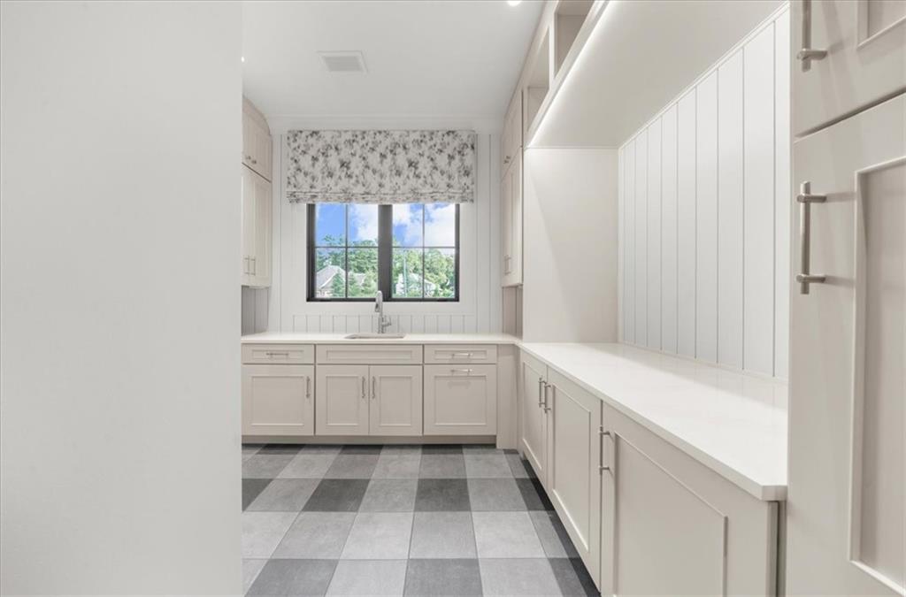 6091 GC Crow Road Flowery Branch, GA 30542 - Photo 47 of 71 Gallery Image 47