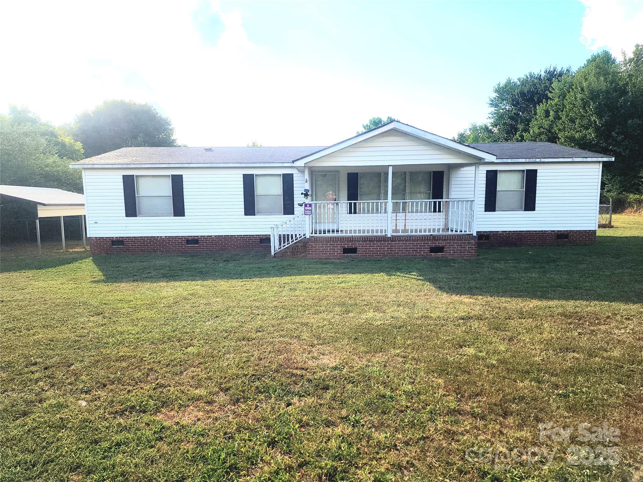 933 Osteen Road York, SC 29745 - Photo 1 of 35 Gallery Image 1