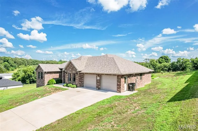 $495,000 | 3510 Christian Ridge, Jefferson City, MO 65101
