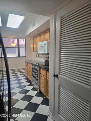 $469,000 | 1810 Sevilla Boulevard West, Unit 311, Atlantic Beach, FL 32233