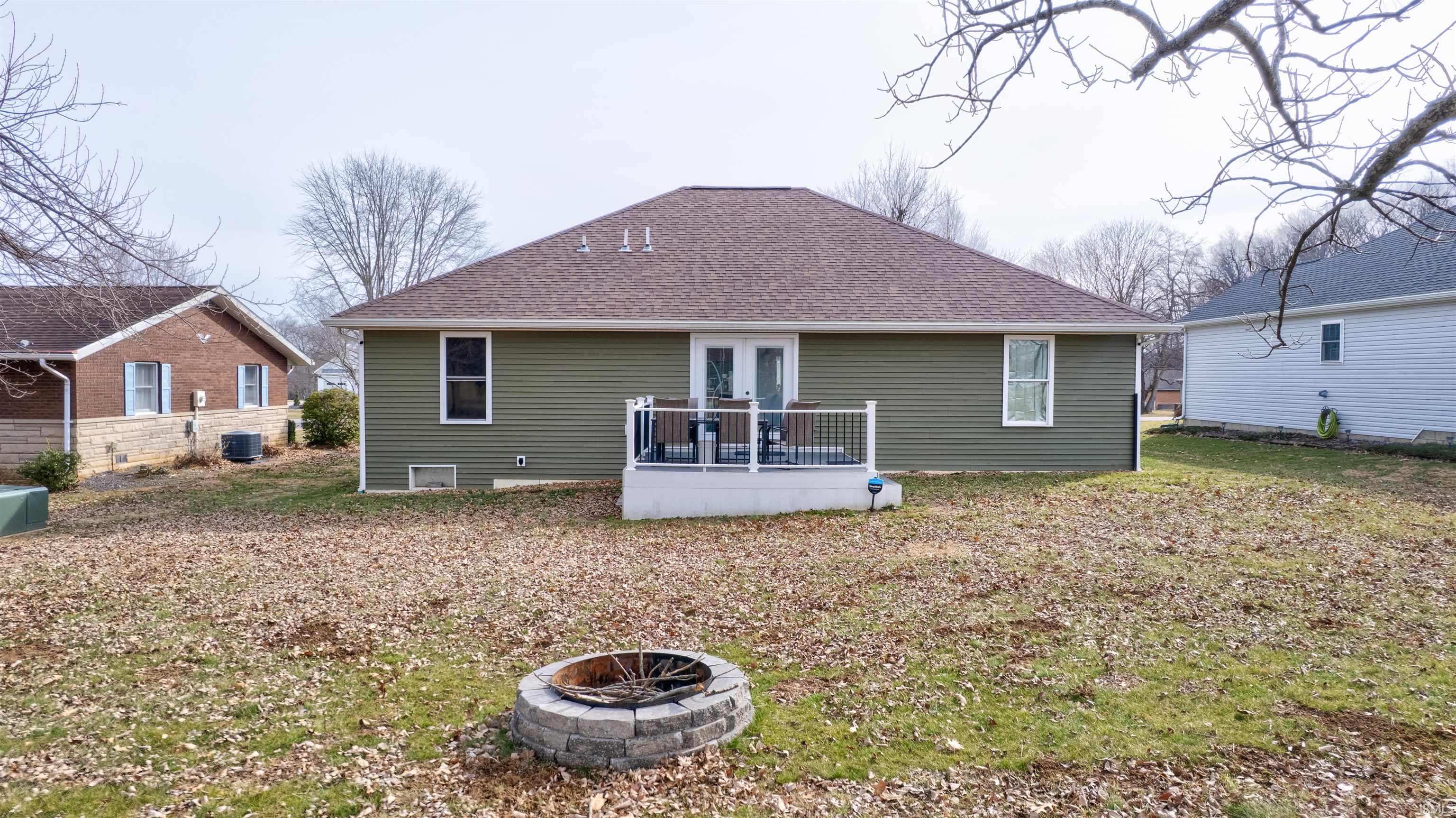 781 South Sled Run Santa Claus, IN 47579 - Photo 6 of 35
