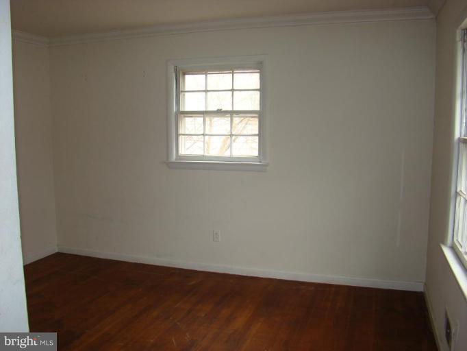 4709 Mangum Road College Park, MD 20740 - Photo 6 of 7 Dining Room
