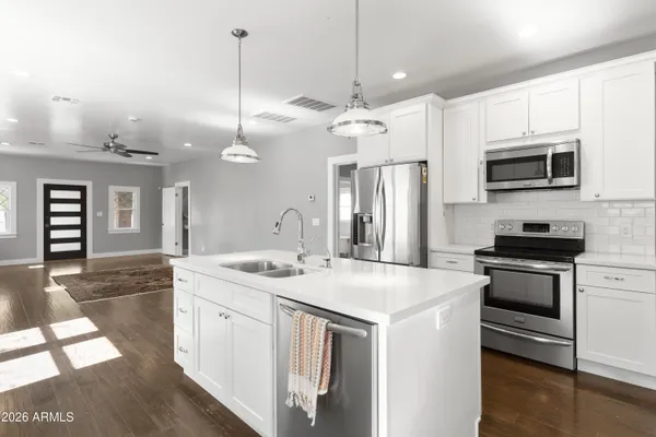 $579,900 | 1209 East Moreland Street, Phoenix, AZ 85006