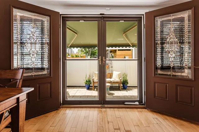 $1,200,000 | 7 Redman Street, Hampton, NH 03842