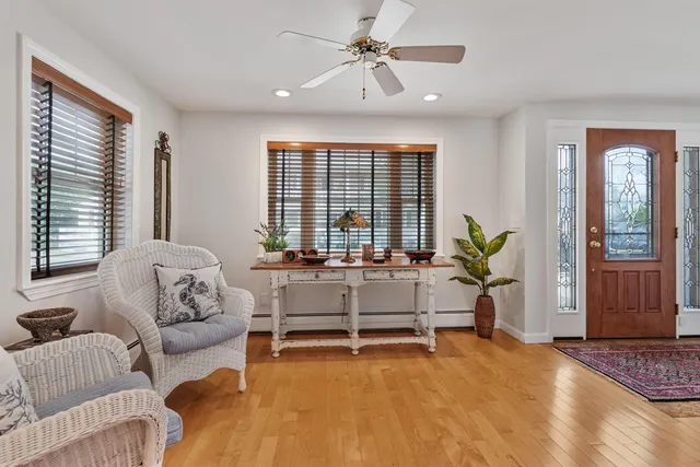 $1,200,000 | 7 Redman Street, Hampton, NH 03842