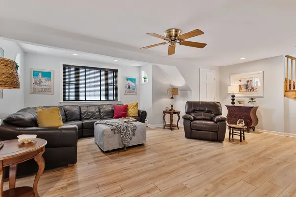 $1,100,000 | 7 Redman Street, Hampton, NH 03842