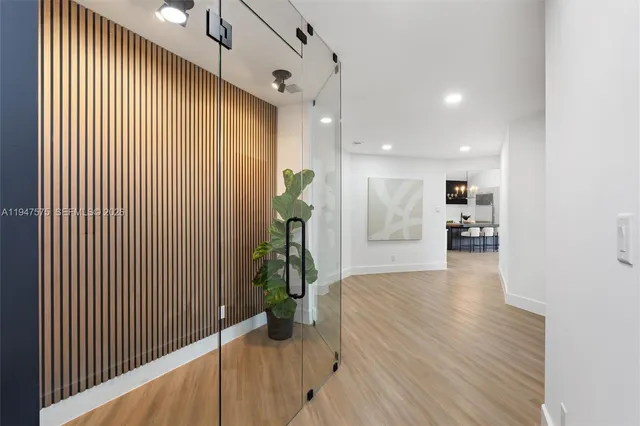 $2,999,900 | 7190 Valencia Drive, Boca Raton, FL 33433