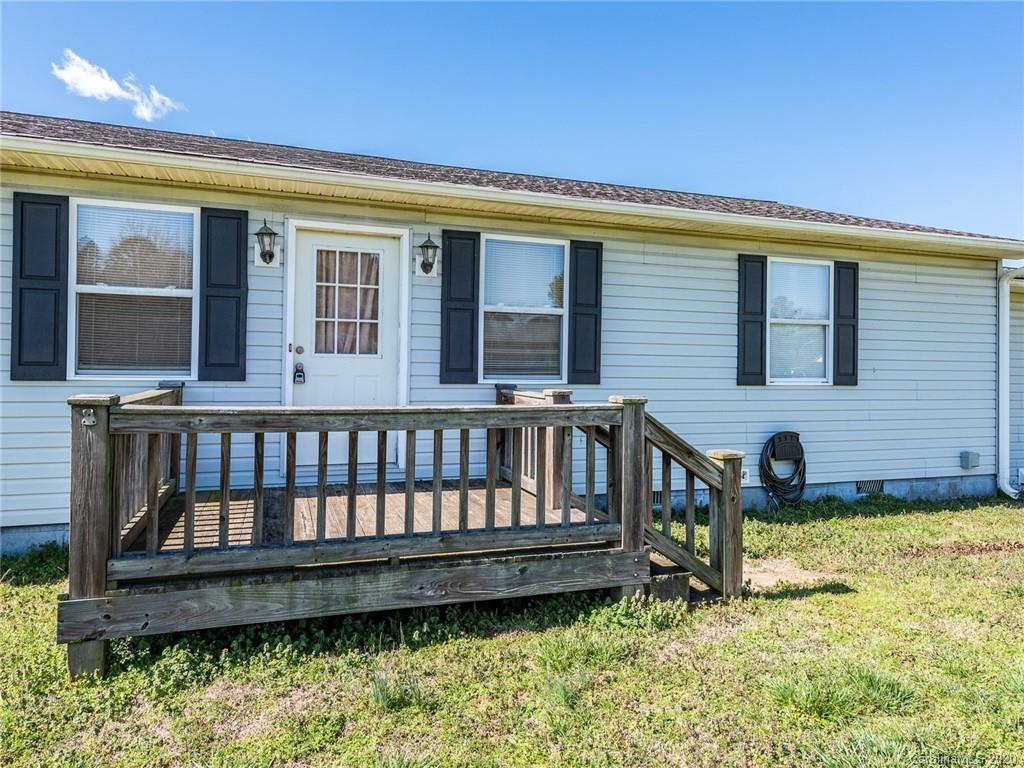 771 Glenn Road Clover, SC 29710 - Photo 2 of 32