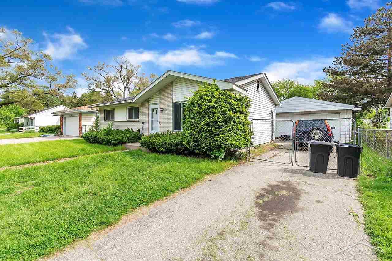 4091 South Washington Road Saginaw, MI 48601 - Photo 3 of 23 50077396-2.JPG