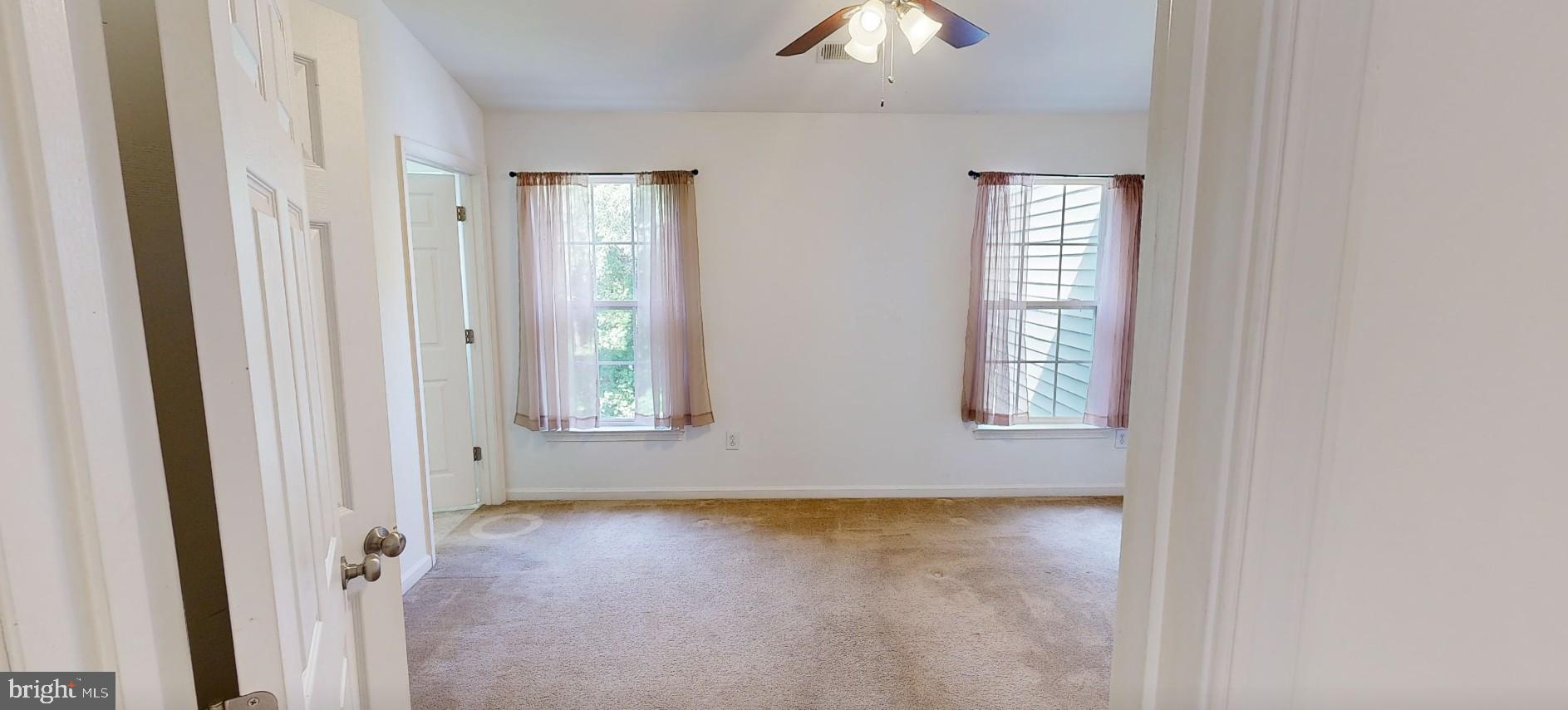 60 River Lane Delanco, NJ 08075 - Photo 13 of 29
