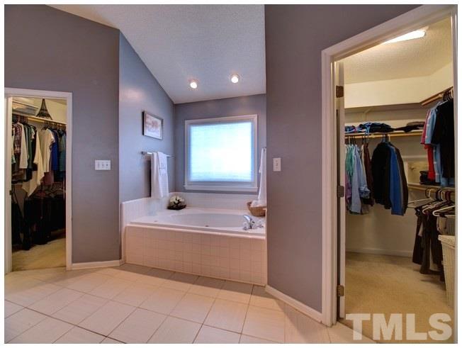9812 Rockledge Drive Raleigh, NC 27617 - Photo 15 of 25 Gallery Image 15