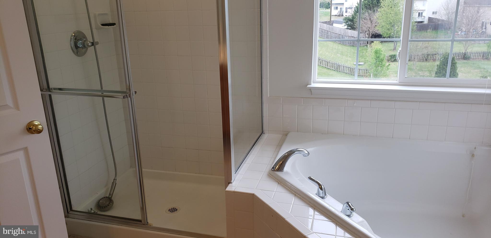 863 Fox Den Road Culpeper, VA 22701 - Photo 12 of 28 a bathroom with a shower
