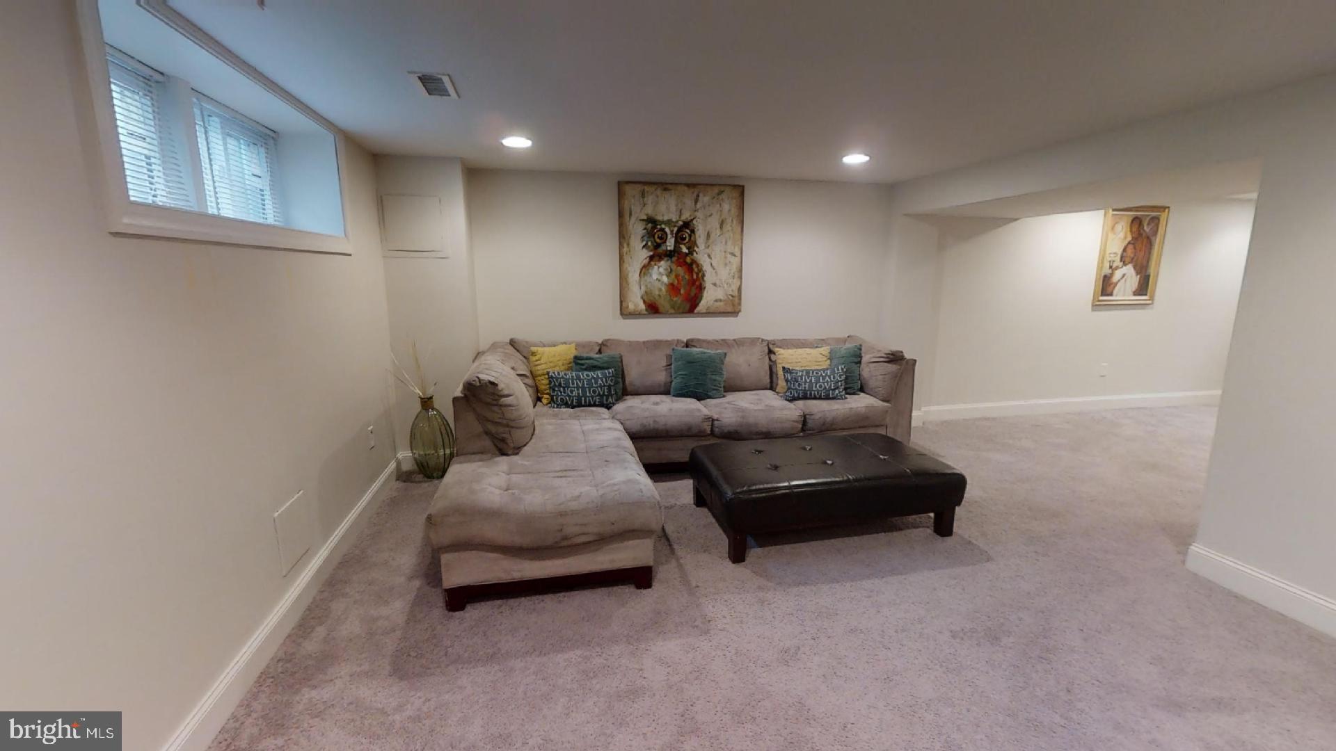 4670 Marble Hall Road Baltimore, MD 21239 - Photo 11 of 17