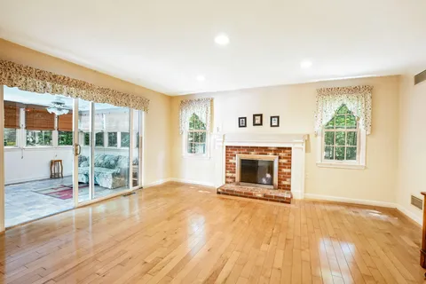 $849,000 | 48 Mill Pond Circle, Milford, MA 01757