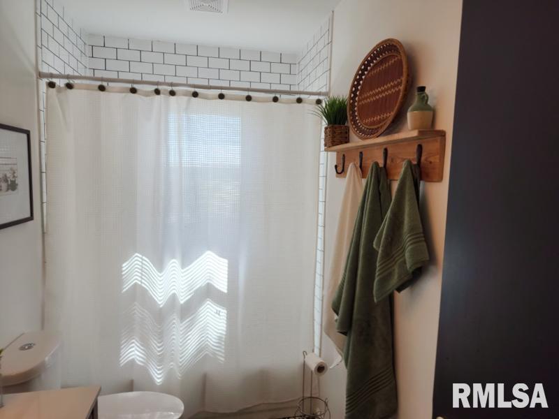 15899 East Fairfield Road Mount Vernon, IL 62864 - Photo 15 of 72 Gallery Image 15