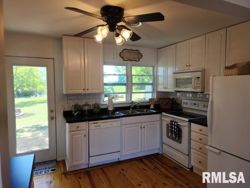 15899 East Fairfield Road Mount Vernon, IL 62864 - Photo 26 of 72 Gallery Image 26