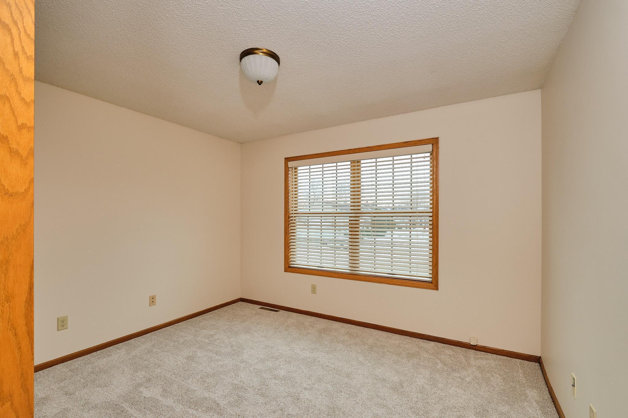 2214 Viola Heights Drive Northeast Rochester, MN 55906 - Photo 23 of 42